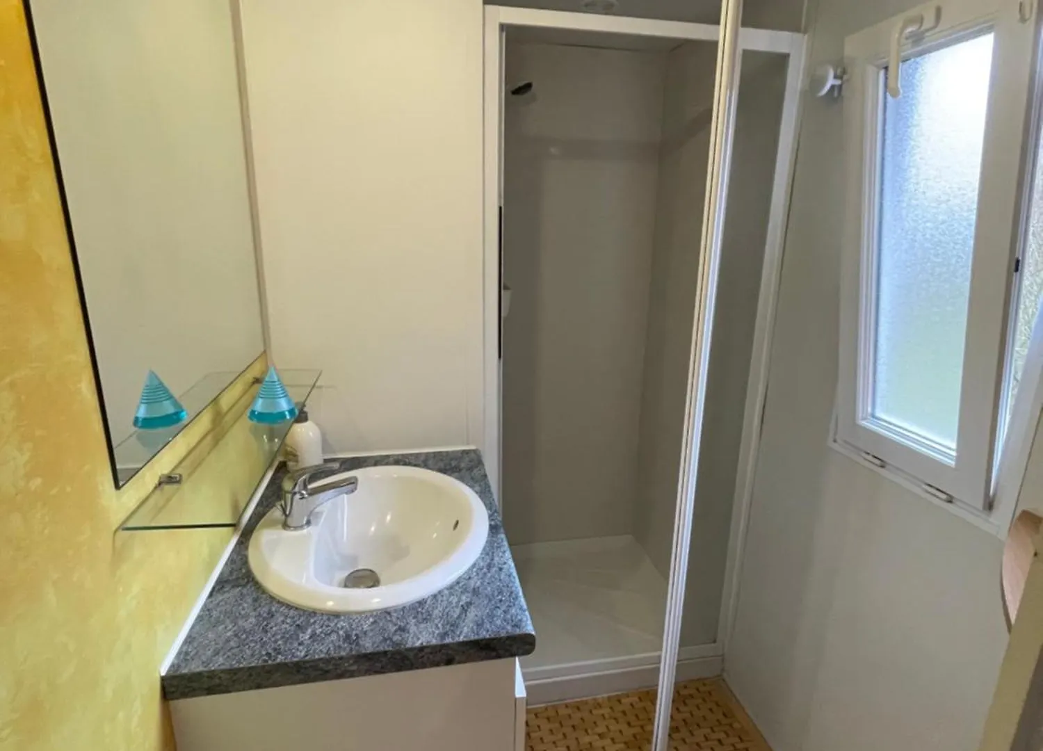 Mobile Home De Natacha Lac De Guerledan Caurel  Holiday home