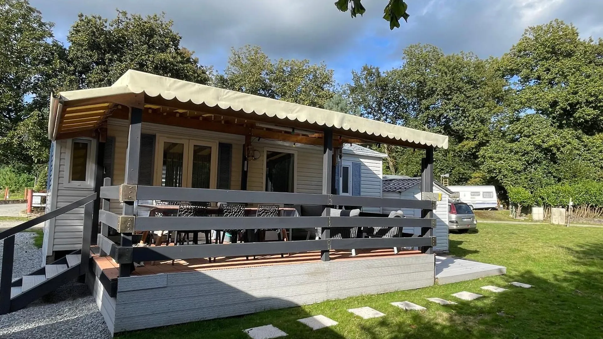 Mobile Home De Natacha Lac De Guerledan contacts